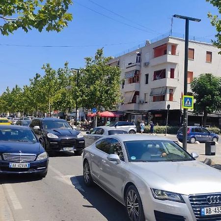 Lolu Apartment Plus Privat Parking Vlore Exterior photo