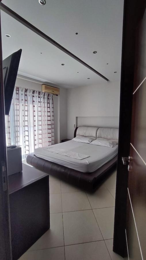 Lolu Apartment Plus Privat Parking Vlore Exterior photo